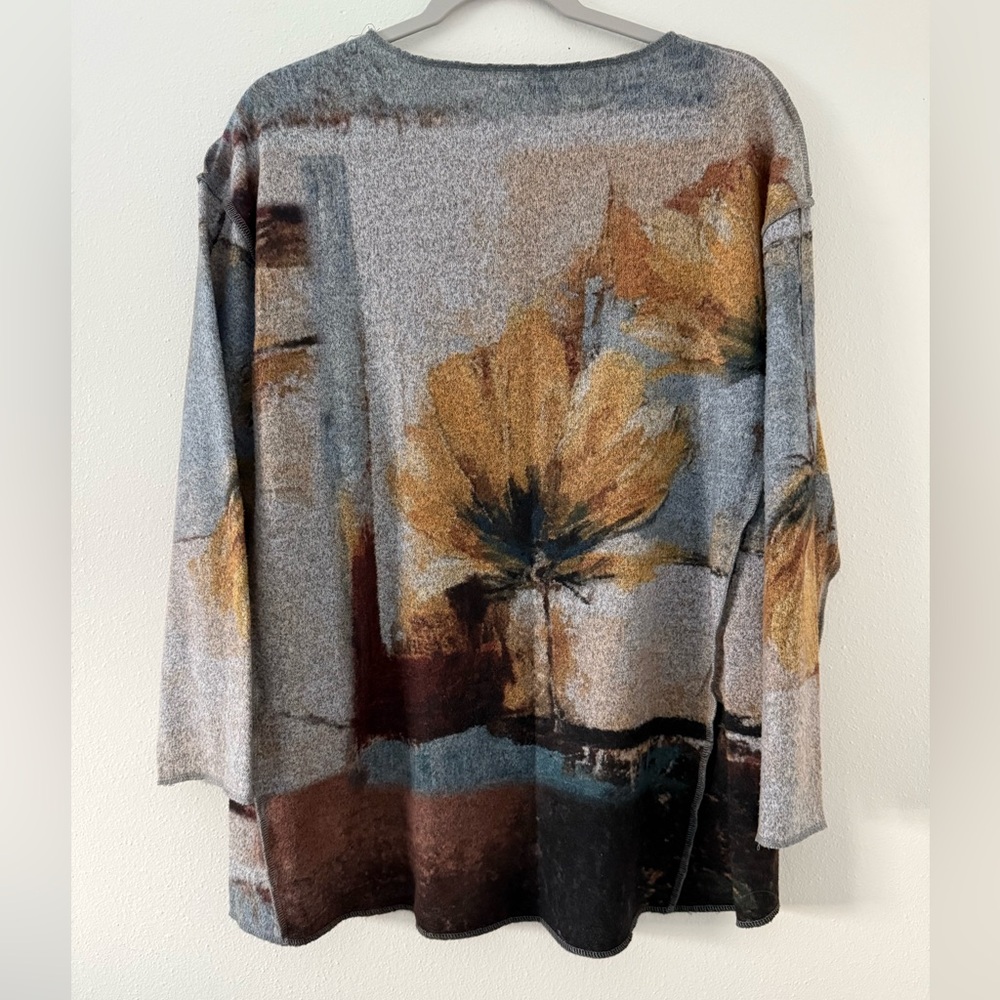 TRISHA TYLER Watercolor Flower High Low long sleeve size large - Picture 3 of 7
